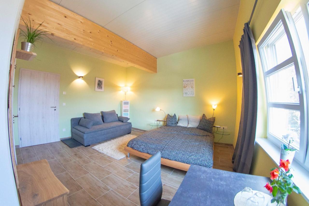 Ranchzimmer Am Hippo-Campus Reit- Und Therapiezentrum Deutsch Haslau Dış mekan fotoğraf